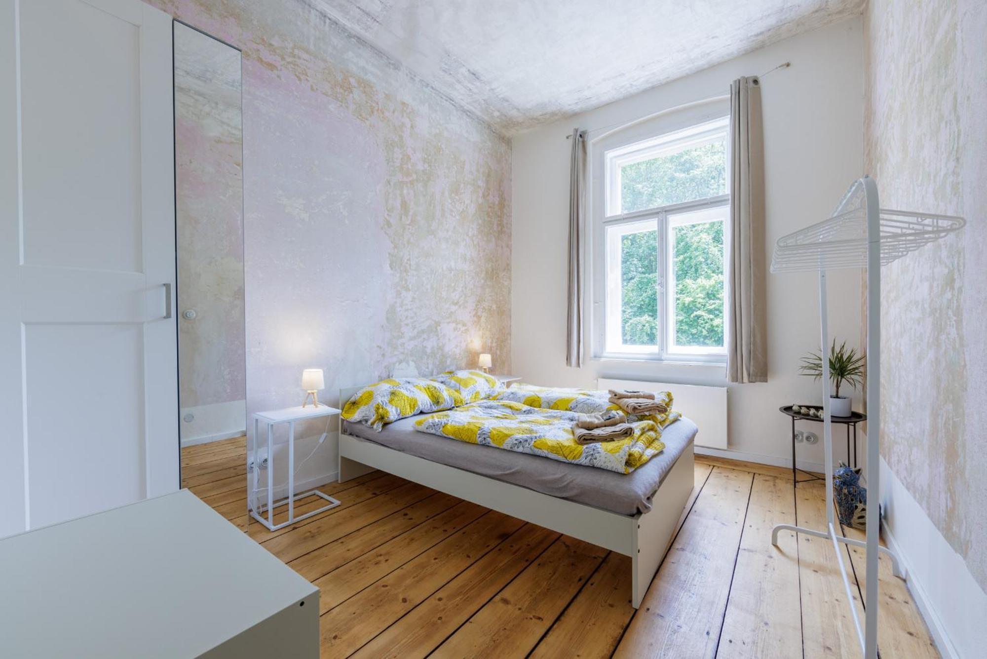 Design Apartment In The Heart Of Карлови Вари Екстериор снимка